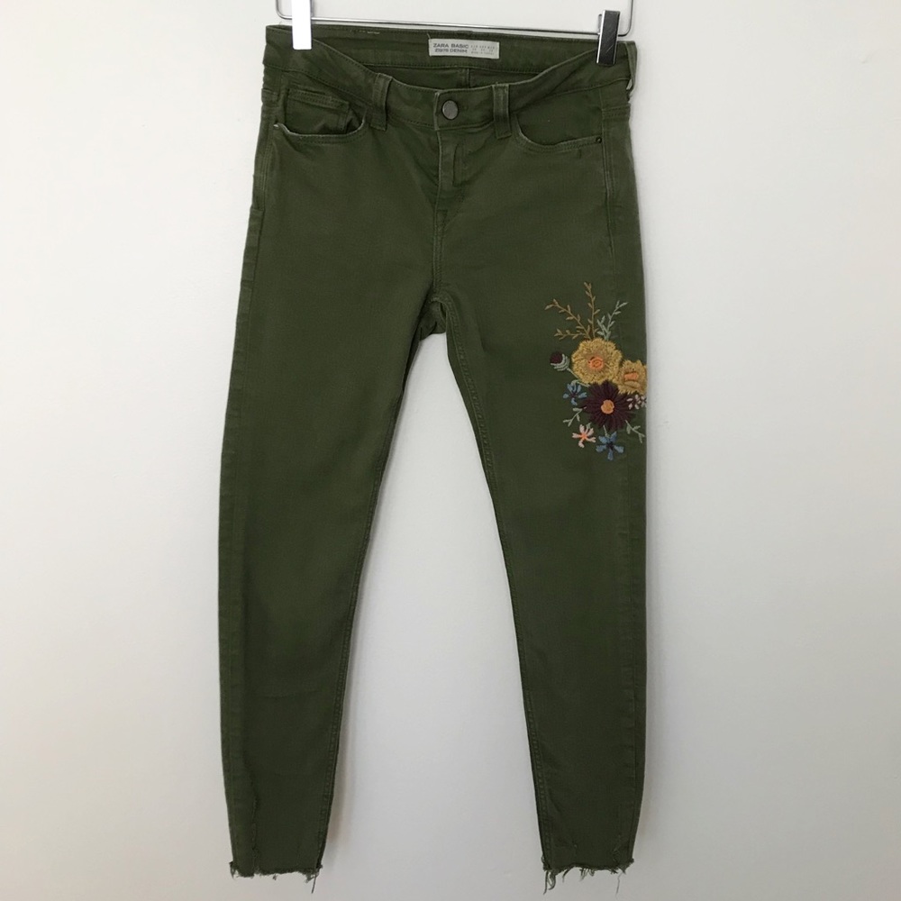 Zara Crop Jean Embroidered Army Green Distressed